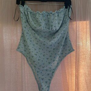 NWT Forever 21 Strapless bodysuit